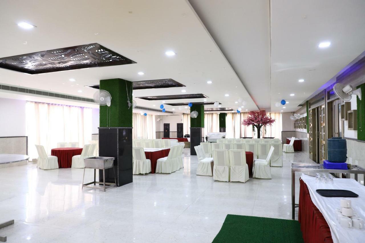 Diwan Hotel And Restaurant Surkhi Exterior foto