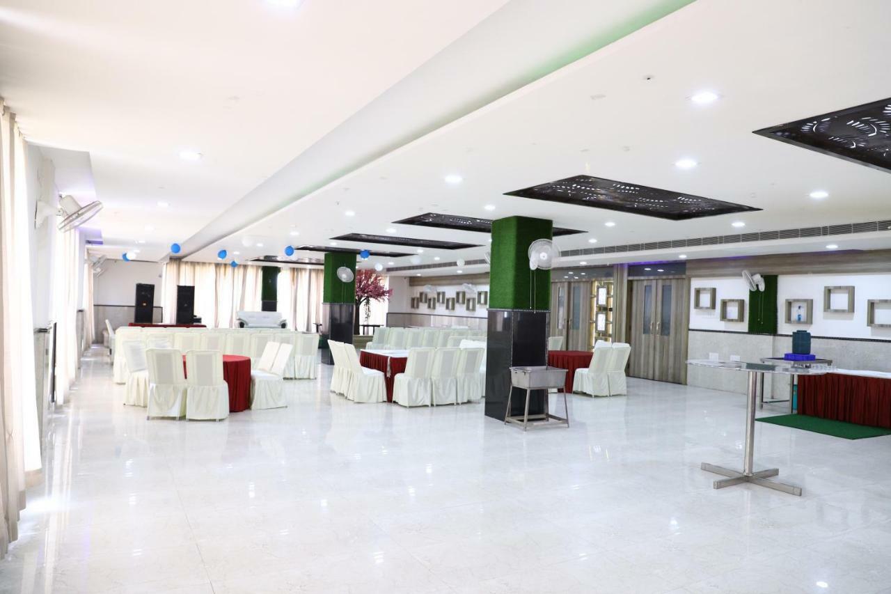 Diwan Hotel And Restaurant Surkhi Exterior foto