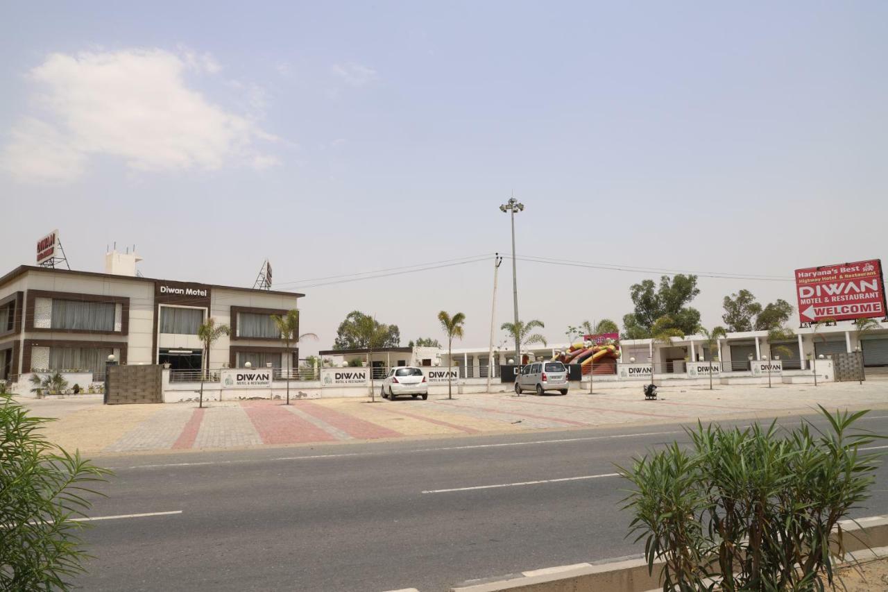 Diwan Hotel And Restaurant Surkhi Exterior foto